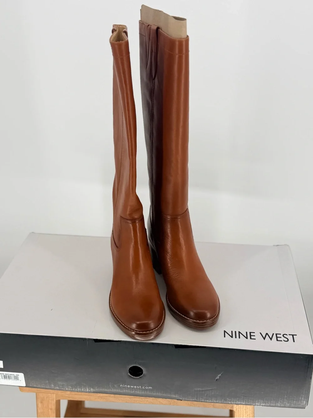 New Nine West Women's Tall Leather Riding Boots - Brown size 8.5M